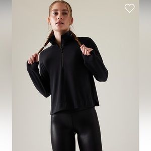 Athleta Seasoft Quarter Zip Sweatshirt // Black